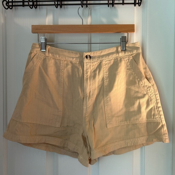 Universal Thread Tan High Waisted Shorts - Picture 3 of 9